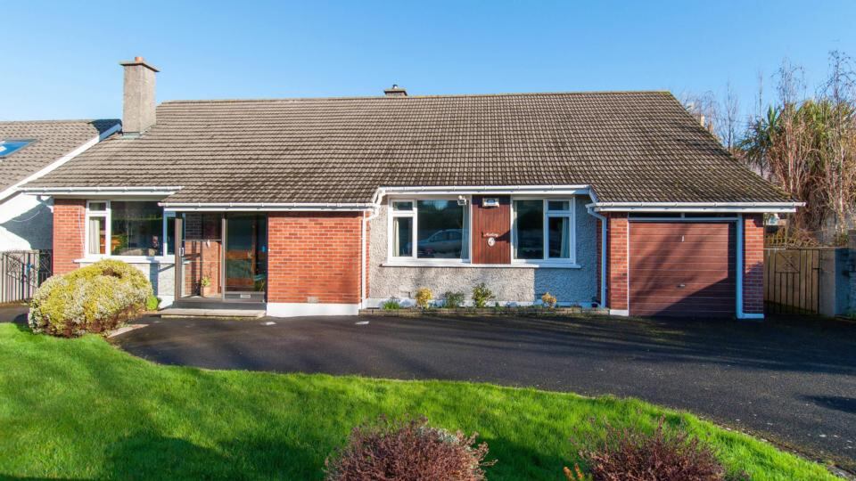 Aisling, 1 Cluny Grove, Killiney