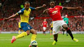 Manchester United facing battle to keep David de Gea