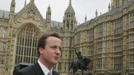 UK government to cancel passports of returning Isis fighters