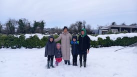 ‘We’re looking at the positives’: Snowed in without power, family of six embraces camping stove amid ‘tough’ tech-free days