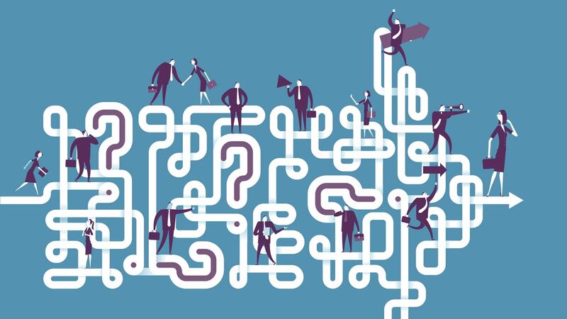 The report says a specialist careers advisory service is required to supplement current school guidance provision.