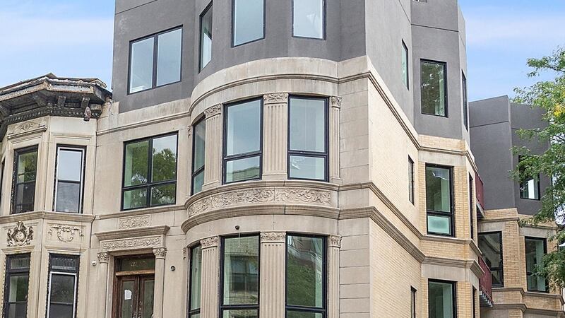 This bright and airy apartment at Prospect Park South is in turnkey condition.