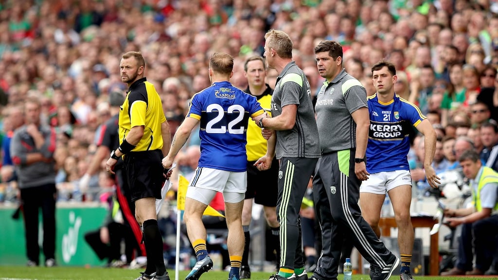 Darran O’Sullivan argues with the linesman after receiving a black card against Mayo in the All-Irelnad semi-final. Photograph: Ryan Byrne/Inpho