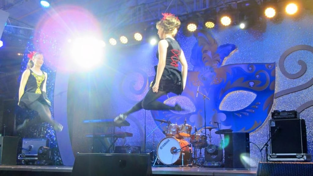 ‘No wigs, no fake tan, no gaudy costumes.’