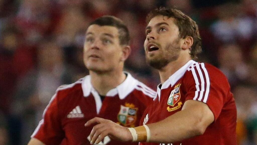 Brian O’Driscoll watches as teammate Leigh Halfpenny (right) fails in an attempt at a late penalty against the Australia at the Etihad Stadium in Melbourne. Photograph: David Gray/Reuters