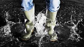 Shannon flood victims fear arrival of more flood water