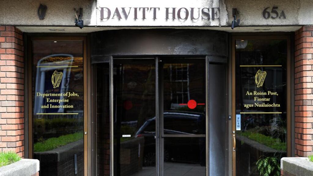 The Employment Appeals Tribunal has ruled that a worker  involved in an incident where a banger exploded at work injuring a number of colleagues has been unfairly dismissed.