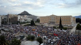 Greece makes new offer to creditors ahead of summit