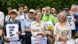 Irish actors and film workers protest in solidarity with US industry