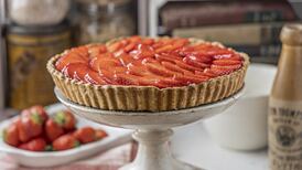 A simple strawberry tart worthy of a French pâtisserie