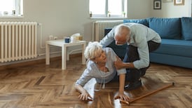 Falls and the elderly: How to avoid accidents at home