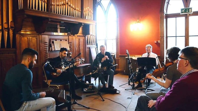 Tulca perform together