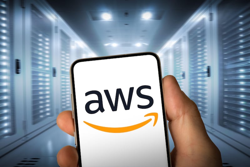 Amazon deal lifts tech stocks as Wall Street rally fizzles