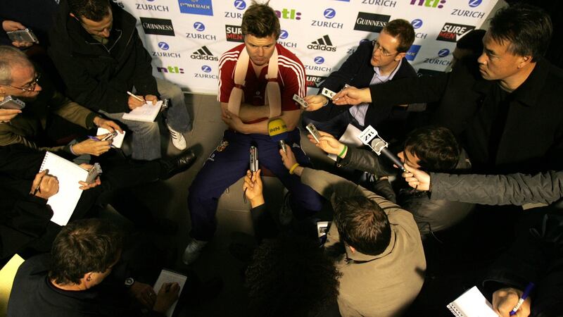 O’Driscoll speaks to the media with his arm in a sling during the 2005 Lions tour. Photo: Billy Stickland/Inpho