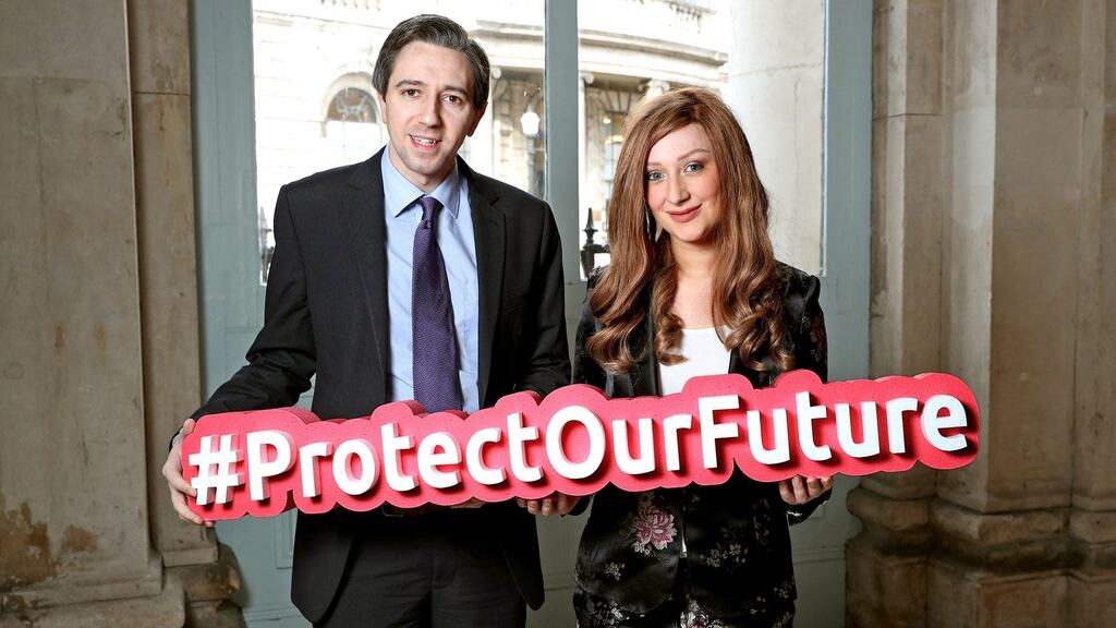 Minister for Health Simon Harris with Laura Brennan from Co Clare, who has terminal cervical cancer, at the launch of the latest phase of the HSE’s HPV Vaccine Information Campaign. Photograph: Marc O’Sullivan