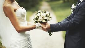Top professionals twice as likely to marry as unskilled workers