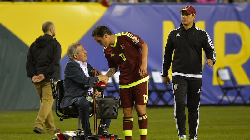 Legendary Uruguay coach Oscar Tabarez now makes use of a wheelchair on the sideline. Photo: Alex Goodlett/LatinContent/Getty Images