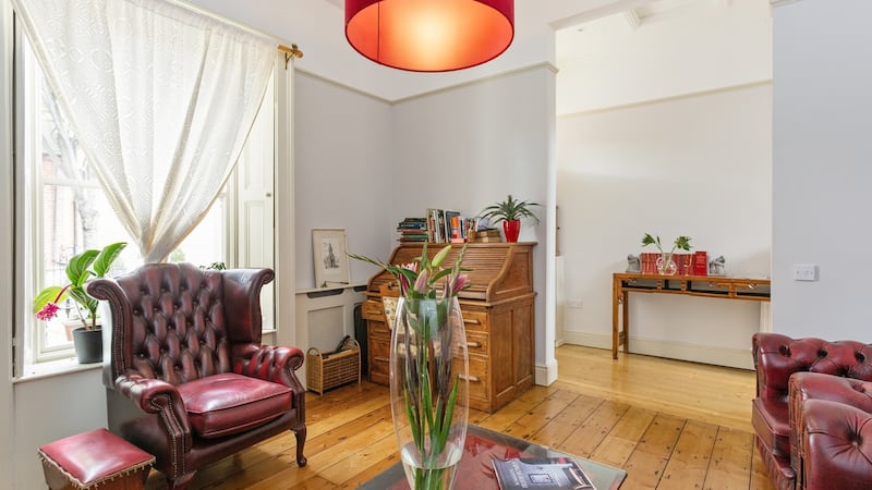 43 St Alban’s Road: front reception room