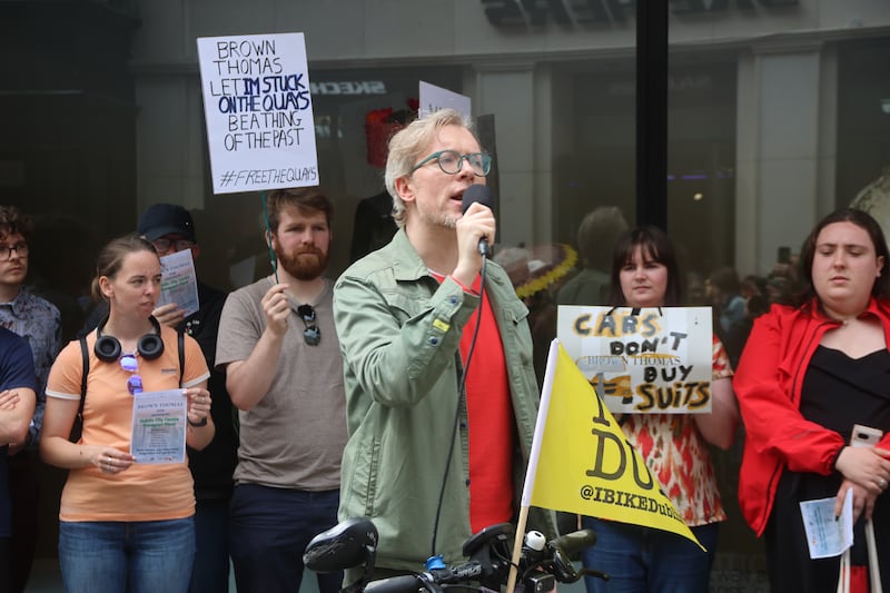 Gary Marshall of the Dublin Commuter Coalition speaking outside Brown Thomas Arnotts during the demonstration on Saturday