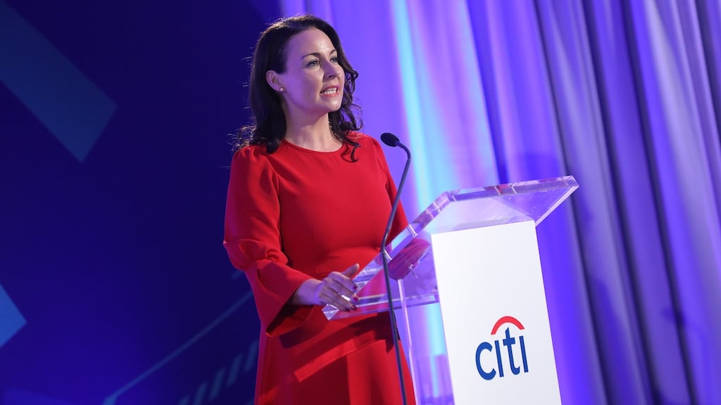 Cecilia Ronan has stepped down as chief executive of Dublin-based Citibank Europe to focus on recovery from ill health.