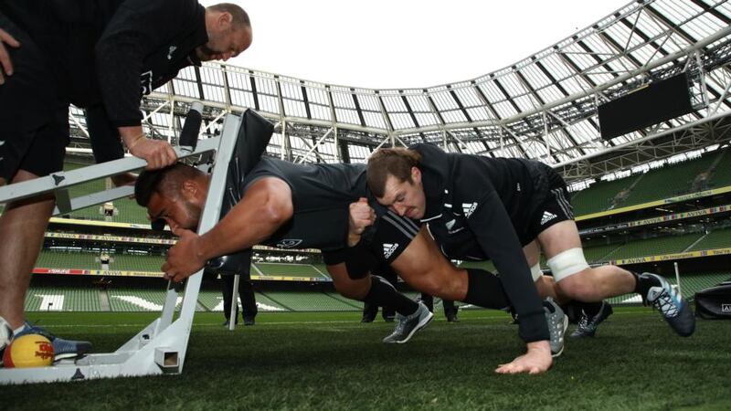 Nepo Laulala and Retallick practice their scrums. Photo: Phil Walter/Getty Images