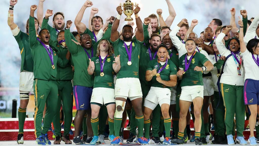Siya Kolisi of South Africa lifts the Webb Ellis Cup following his team’s victory against England in the Rugby World Cup 2019 Final. Photo: Cameron Spencer/Getty Images