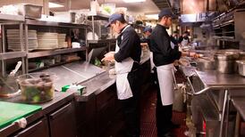 US jobs growth exceeds expectations in January