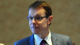 Laughing at French nation backfires spectacularly