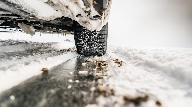 On leaving the lake the ice stuck to the Mazda’s undercarriage makes the car shudder at speeds of over 100km/h on the road