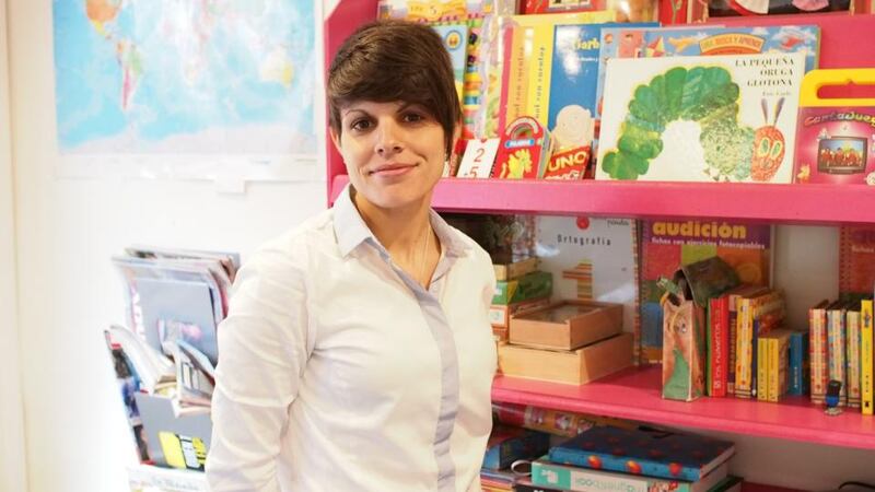 Language teacher Cristina González: “Learning a language has tangible and proven benefits to one’s intelligence, memory and concentration.”