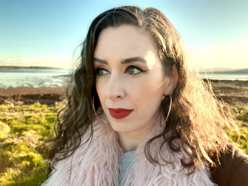 The judges described Victoria Kennefick’s Eat Or We Both Starve as hard hitting. “It delivers everything one looks for in a piece of writing: emotional heft, story, nuance, hope, memorability; and because it’s also quirky, it has the element of surprise.”