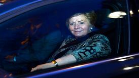 Officials and politicians ready for snap election if government falls