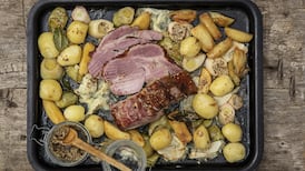 Maple smoked bacon, roast apples, leeks and wholegrain mustard