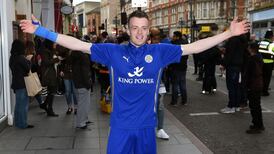 Jamie Vardy lookalike picked up by Leicester City team bus
