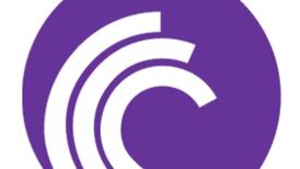 Hollywood director encourages ‘pirating’ of his movie