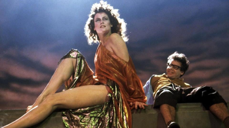 Weaver with Rick Moranis in the smash hit “Ghostbusters” (1984).