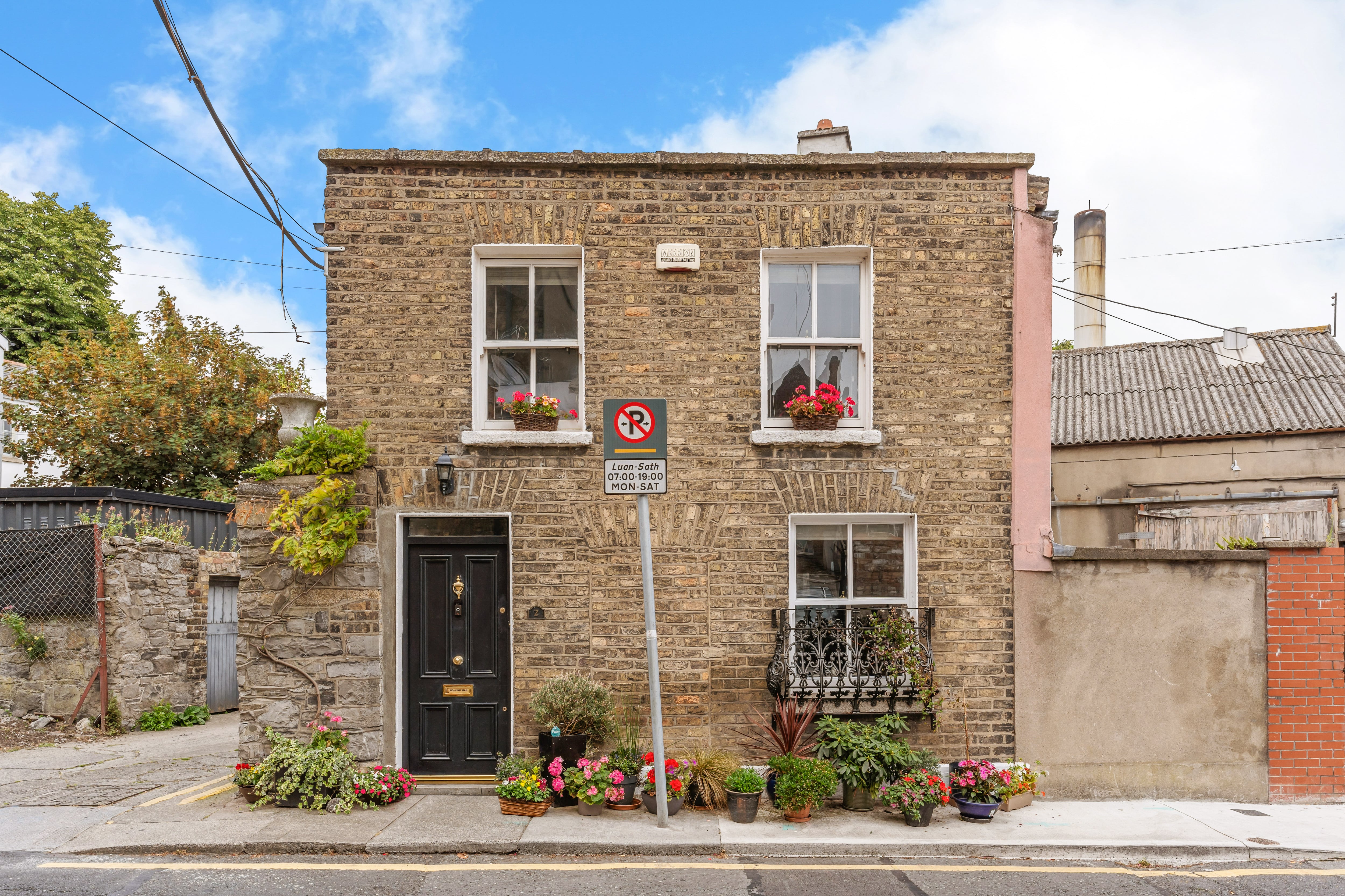 Georgian townhouse sitting pretty just off Baggot Street for €765,000