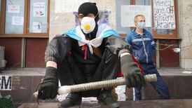 Diehards denounce deal to calm Ukraine tensions