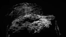 Comet 67P: Dirty space snowball reveals its icy heart