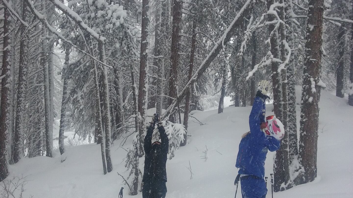 “You are up here because of the nature, so get in touch with it.” Emma (in black) and Sabrina do – what else – mountain pose in the snow.