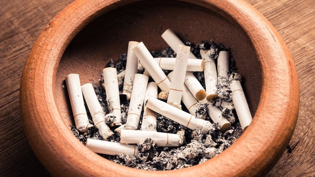 The HSE said it was investigating  complaints after some brands appeared to be targeting the €250 million market for menthol smokers even after the ban.