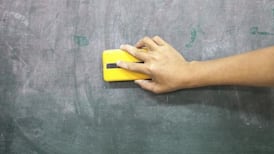 Secondary school teachers to receive free training for foreign languages