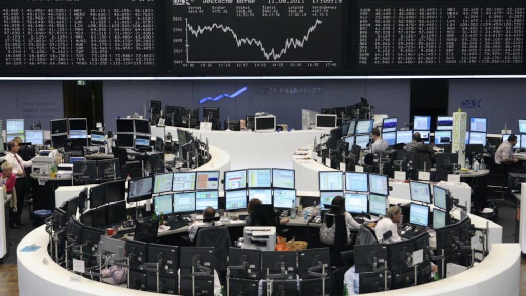 European stocks headed toward their highest level since 2000 after the Federal Reserve said data indicated economic growth has moderated. Photo: Bloomberg