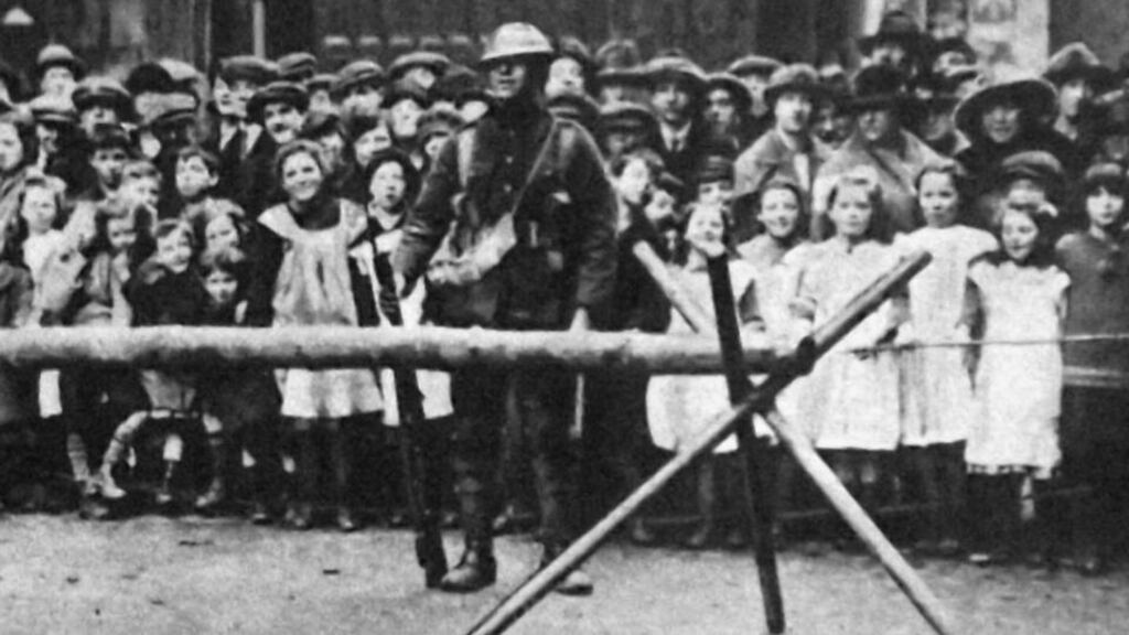 British soldiers guard a barricade during the Easter Rising. Photograph: Universal History Archive/UIG via Getty Images