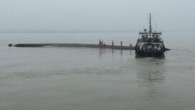 Hundreds missing after Chinese cruise ship capsizes