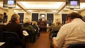 The fine art of bidding for antiques at auction