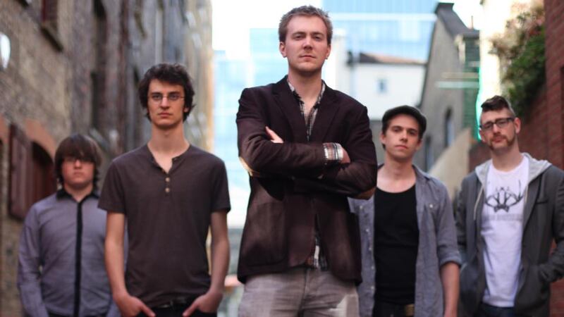 Free frequency: World Service Project