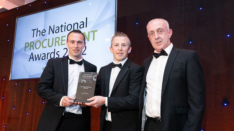 Paul Farrelly, Awards Judge, presents the Best Supply Chain Team of the Year award to Philip Meade & Robert Devlin, Meade Farm Group.