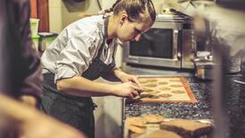 Travel deals, from stunning Italy to a Mother’s Day special