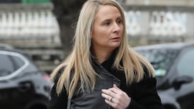 Woman who fell in nightclub settles action